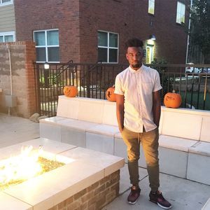 Meet your Posher, Darius